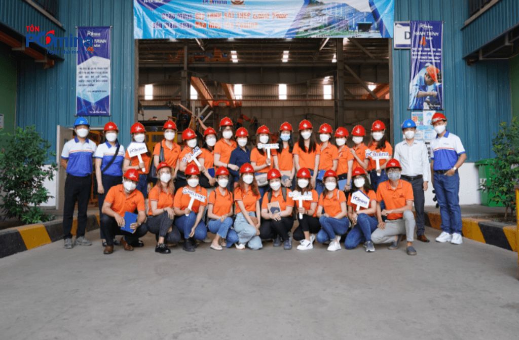 Công ty TNHH Sắt Thép Thiên Phúc tham quan nhà máy Tôn Pomina
