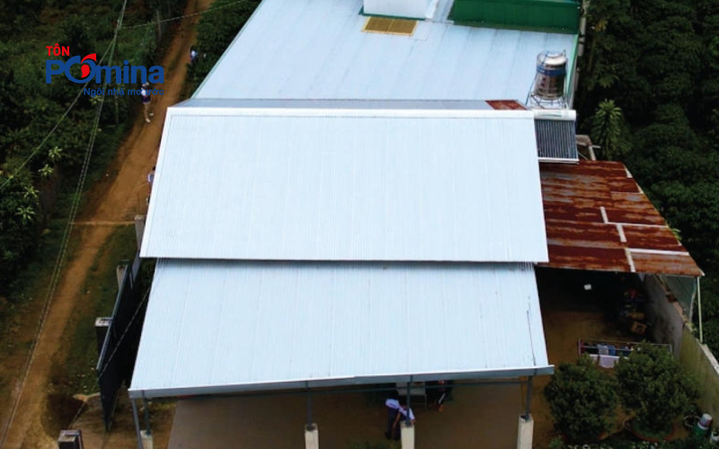 cách tính chi phí xây nhà cấp 4 mái tôn nhà lợp tôn lạnh solar