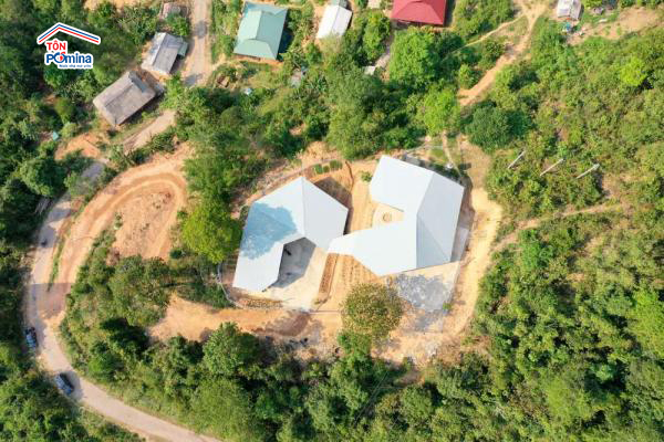 TRƯỜNG MẦM NON & TIỂU HỌC HUA MỨC 3