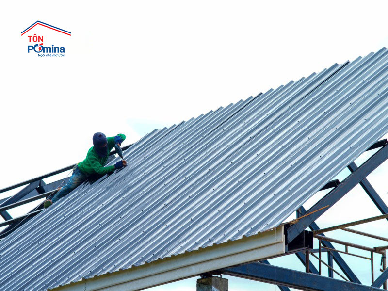 cách chống nóng cho nhà cấp 4 mái tôn