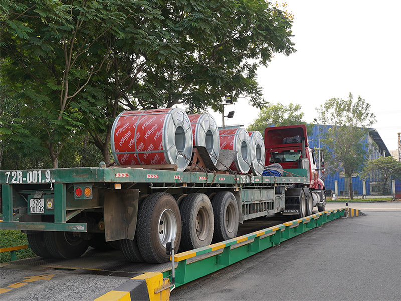 tôn pomina khai xuân 2026